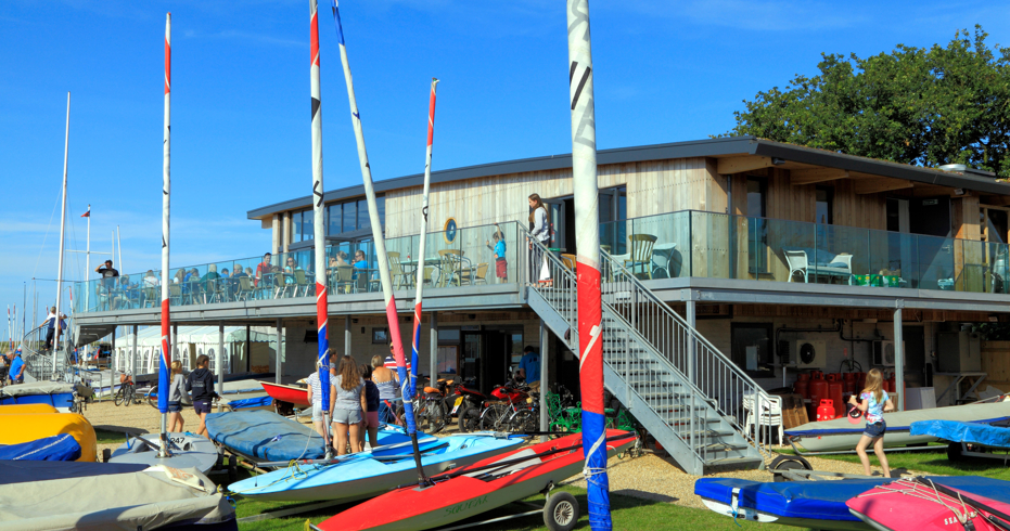 Affiliate sailing club in summer