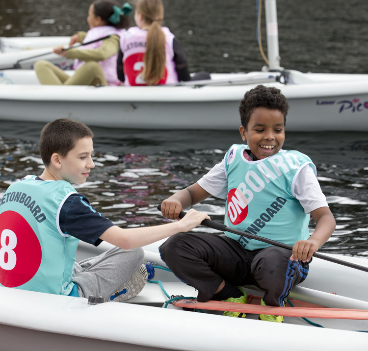 Youth sailing course