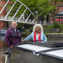couple enjoying an afternoon on the inland waterways
