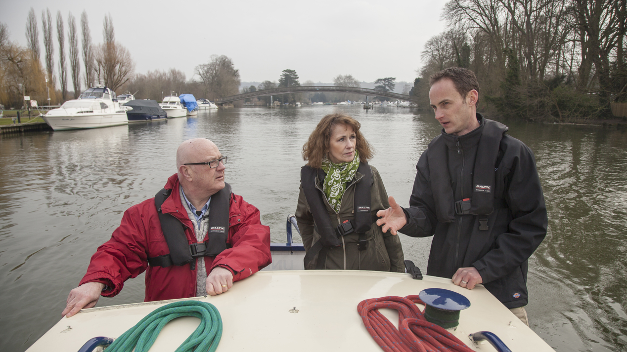 Sailor on RYA helmsman course